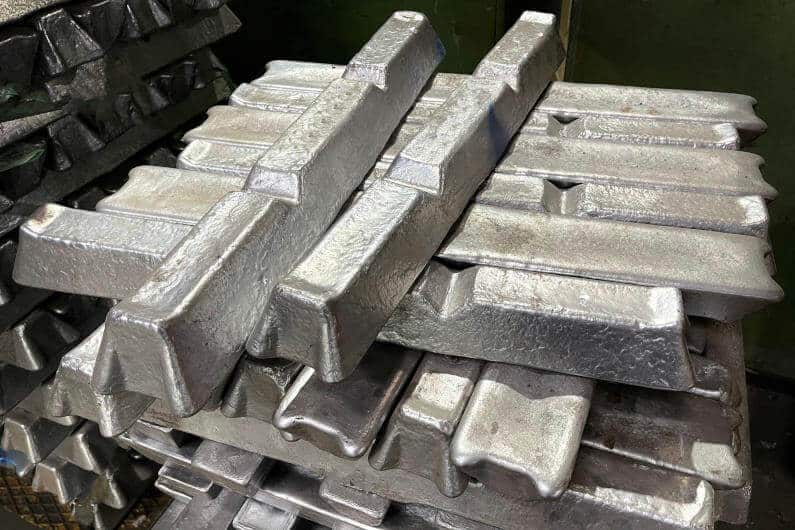 Aluminum ingots for die casting